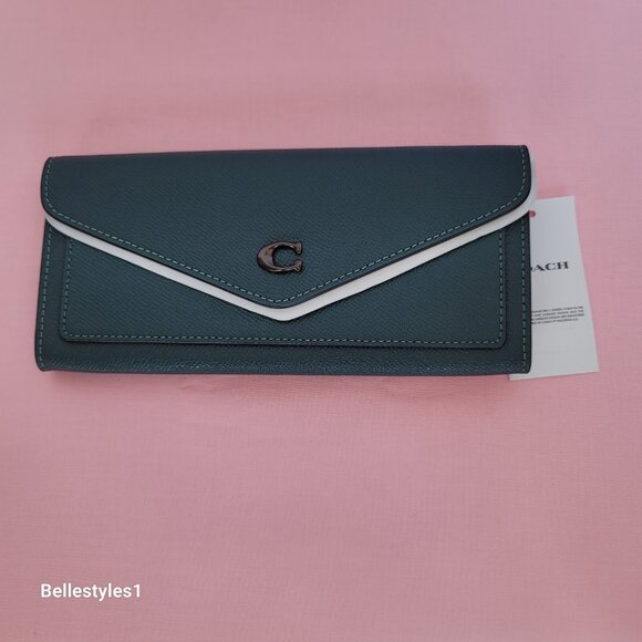 COACH Wyn Envelope Crossgrain Leather Wallet- Forest color ⭐ - Picture 10 of 16
